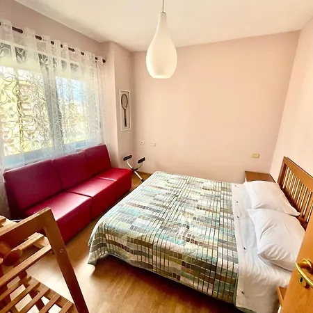 Easy Peasy - 9th Floor View Downtown *