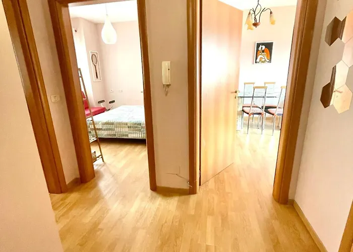 Easy Peasy - 9th Floor View Downtown